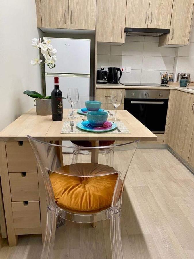 דירות לרנקה Incredible View מראה חיצוני תמונה